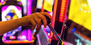 168slot ငွေသွင်းနှင့် ငွေထုတ် မြန်မာကျပ်ငွေ ဝန်ဆောင်မှု